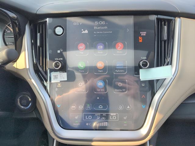 2025 Subaru Outback Vehicle Photo in Green Bay, WI 54304