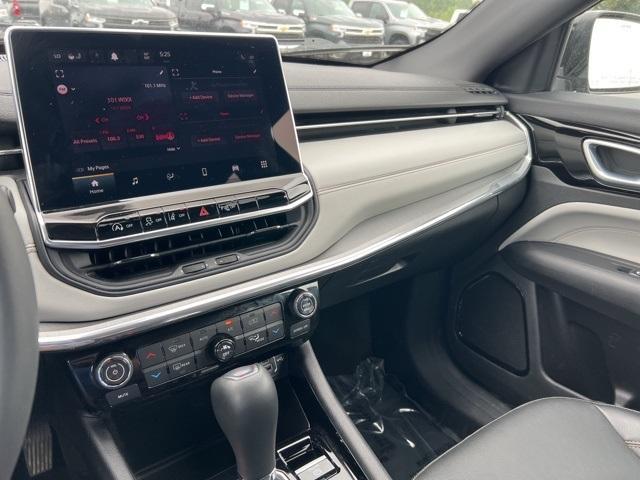 2023 Jeep Compass Vehicle Photo in GREEN BAY, WI 54304-5303