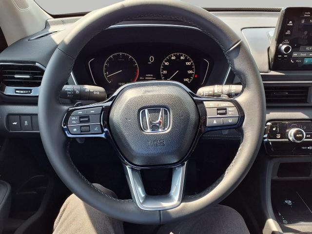 2025 Honda Pilot Vehicle Photo in Oshkosh, WI 54904