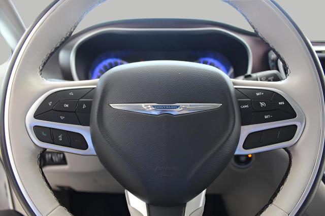 2018 Chrysler Pacifica Vehicle Photo in Green Bay, WI 54304