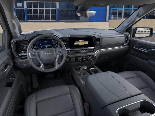 2025 Chevrolet Silverado 1500 Vehicle Photo in ENGLEWOOD, CO 80113-6708
