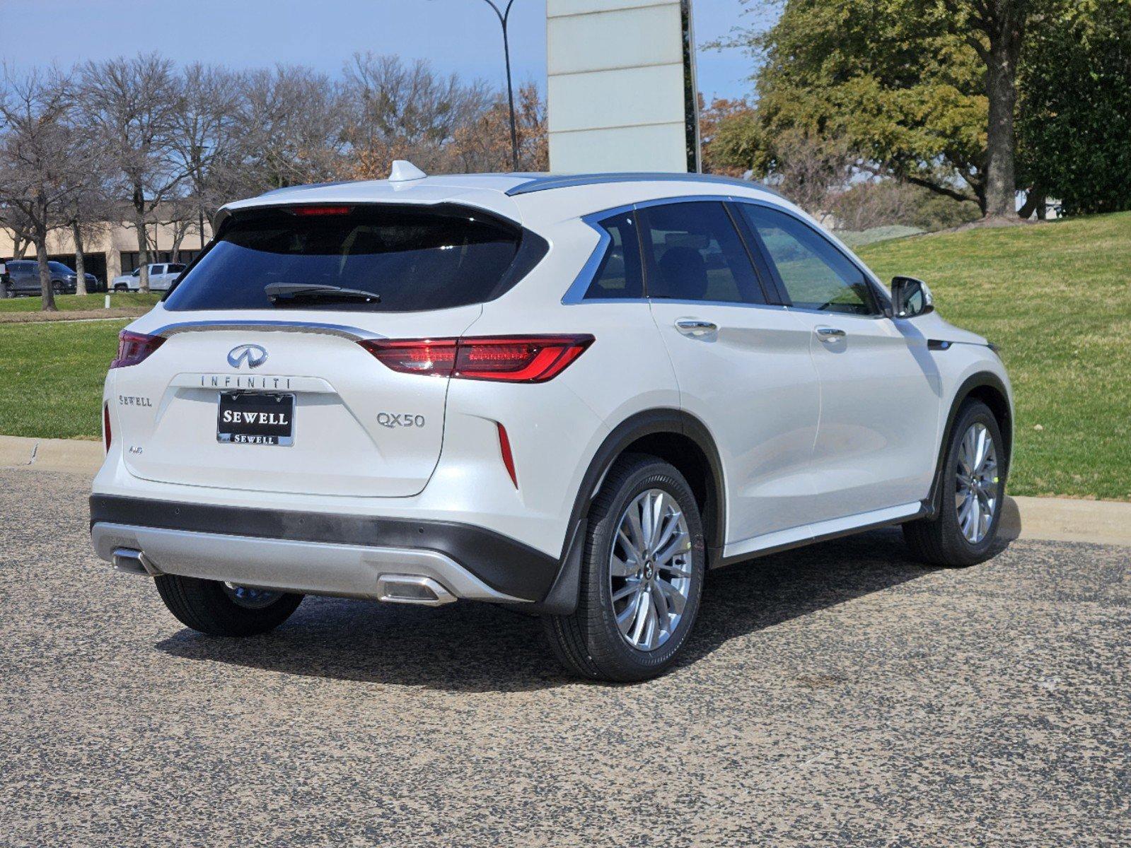 2025 INFINITI QX50 Vehicle Photo in Fort Worth, TX 76132