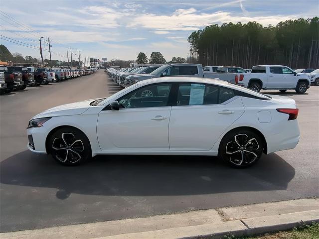 2024 Nissan Altima Vehicle Photo in ALBERTVILLE, AL 35950-0246