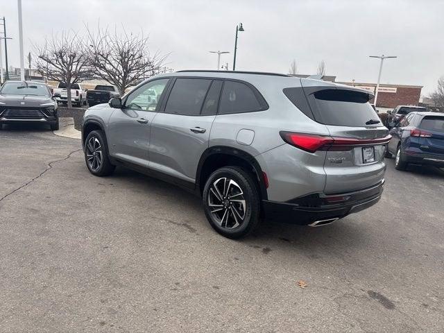 2025 Buick Enclave Vehicle Photo in Fishers, IN 46038