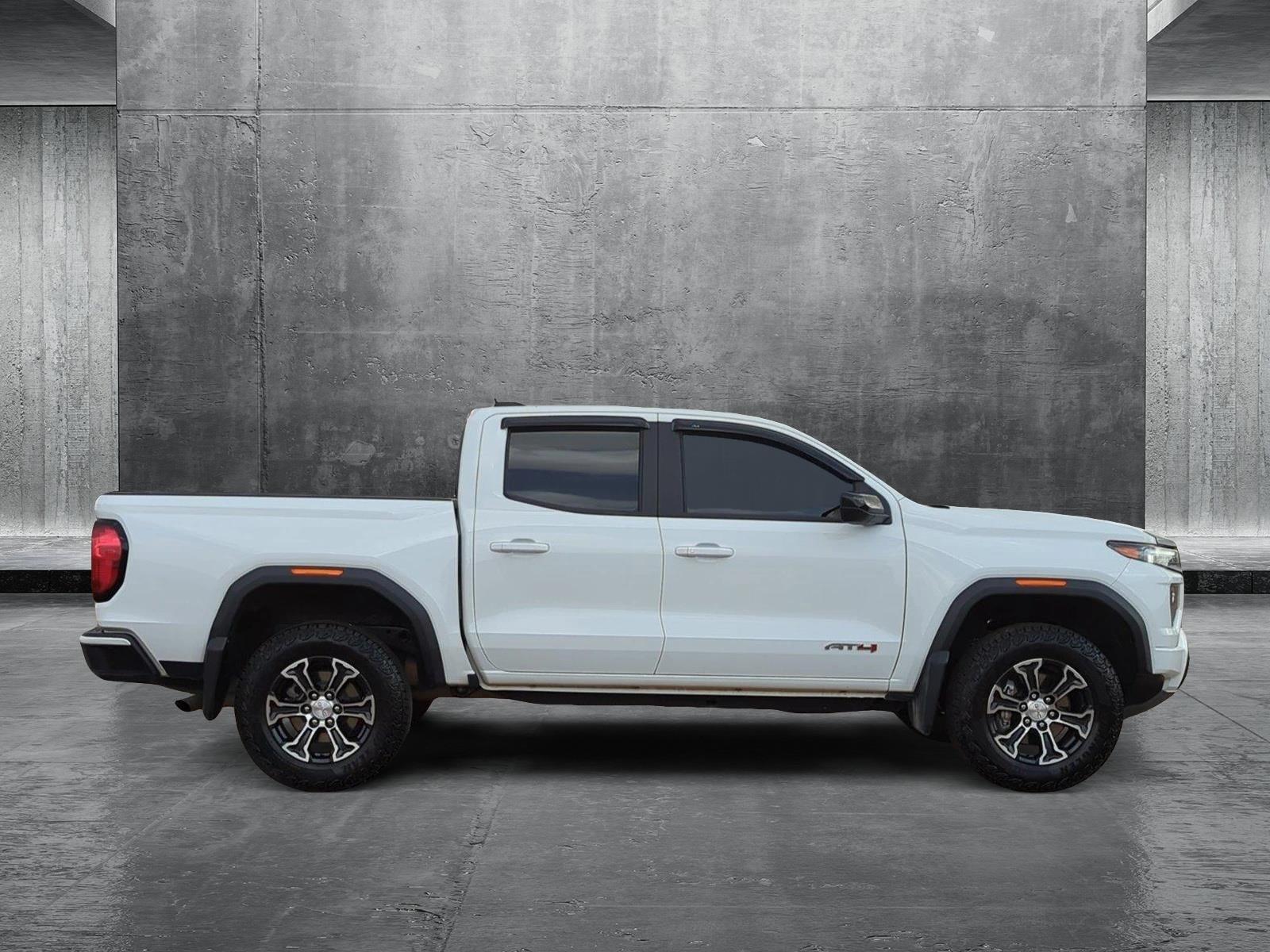 2023 GMC Canyon Vehicle Photo in Memphis, TN 38115