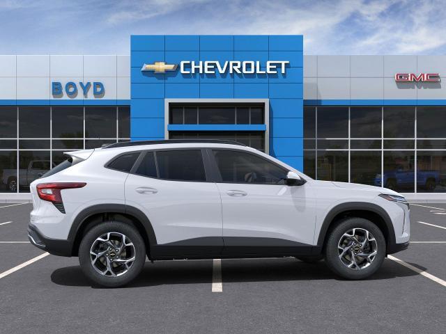 2025 Chevrolet Trax Vehicle Photo in EMPORIA, VA 23847-1235
