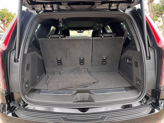 2024 Cadillac Escalade Vehicle Photo in DELRAY BEACH, FL 33483-3294