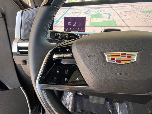 2025 Cadillac Escalade ESV Vehicle Photo in DELRAY BEACH, FL 33483-3294