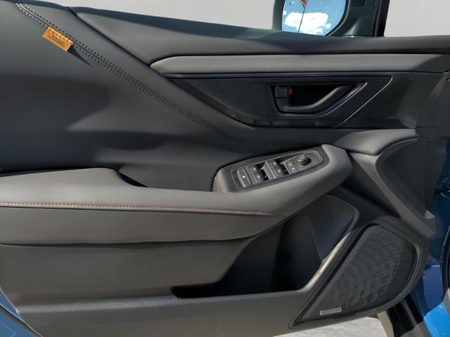 2025 Subaru Outback Vehicle Photo in Green Bay, WI 54304