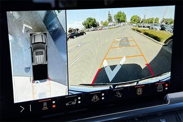 2024 GMC Sierra 1500 Vehicle Photo in ELK GROVE, CA 95757-8703