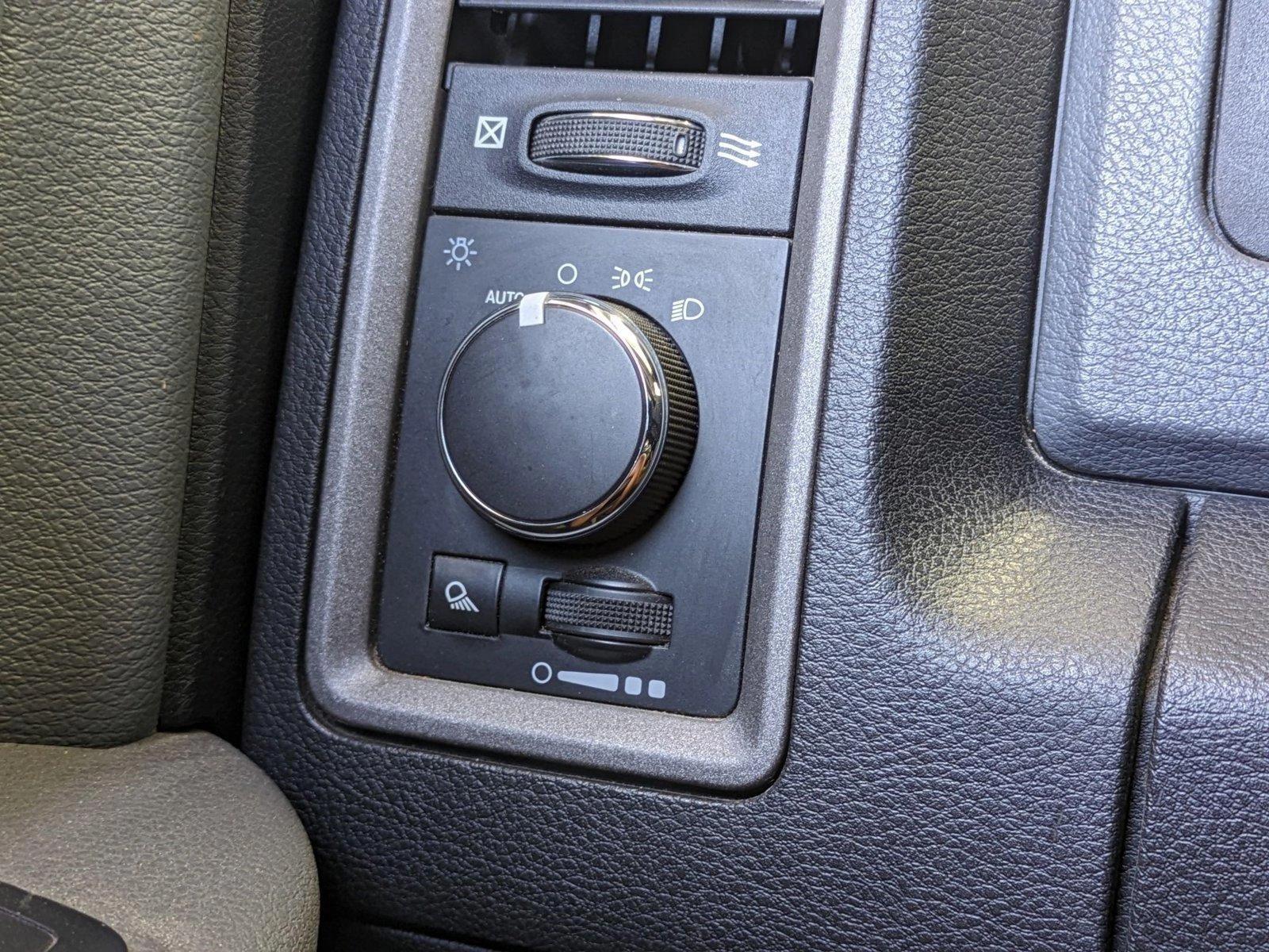 2019 Ram 1500 Classic Vehicle Photo in Bradenton, FL 34207