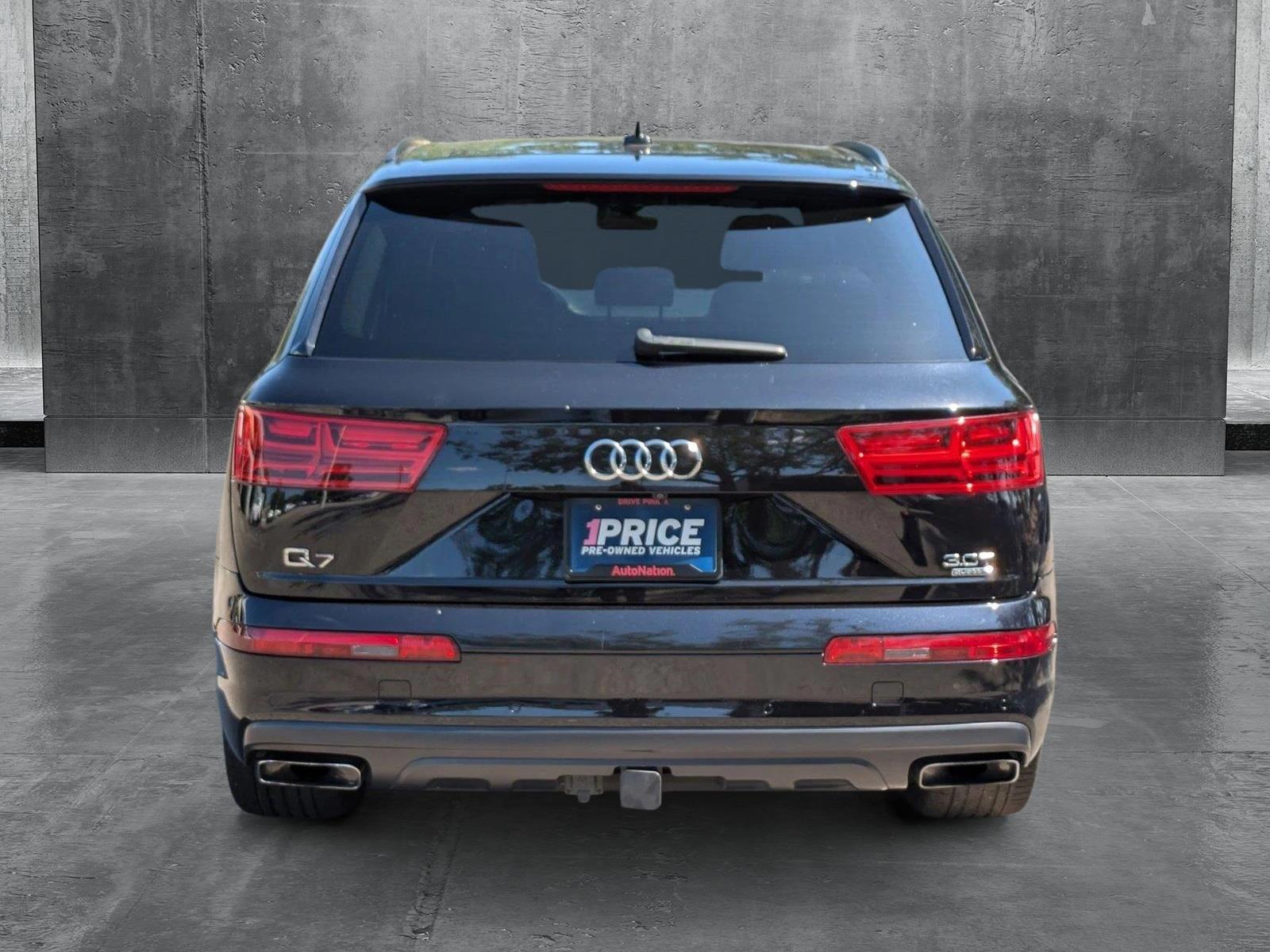2017 Audi Q7 Vehicle Photo in Tampa, FL 33614