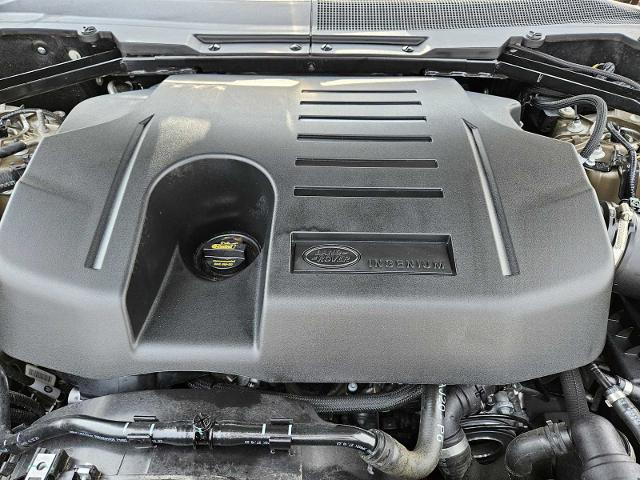 2024 Defender Vehicle Photo in AUSTIN, TX 78717