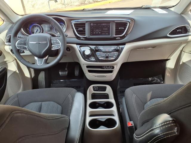 2022 Chrysler Voyager Vehicle Photo in Tampa, FL 33612