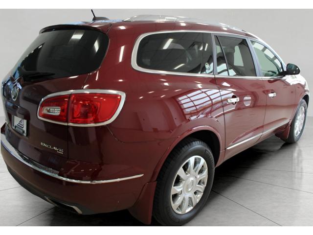 2016 Buick Enclave Vehicle Photo in Green Bay, WI 54304
