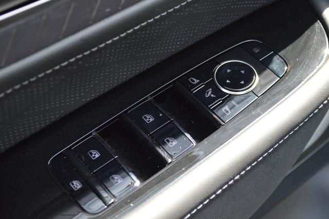2025 INFINITI QX80 Vehicle Photo in Houston, TX 77090