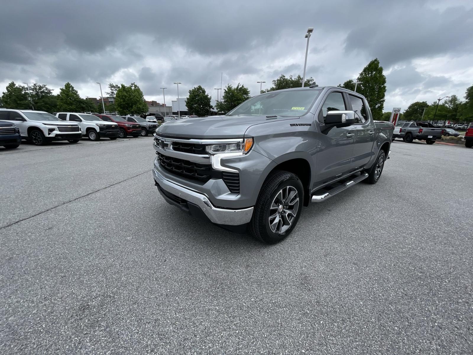 2025 Chevrolet Silverado 1500 Vehicle Photo in BENTONVILLE, AR 72712-4322