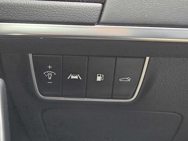 2023 Kia Stinger Vehicle Photo in FORT WORTH, TX 76132