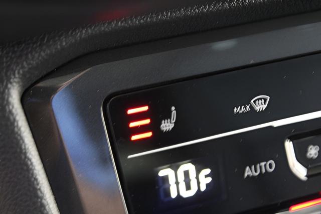 2022 Volkswagen Tiguan Vehicle Photo in Green Bay, WI 54304