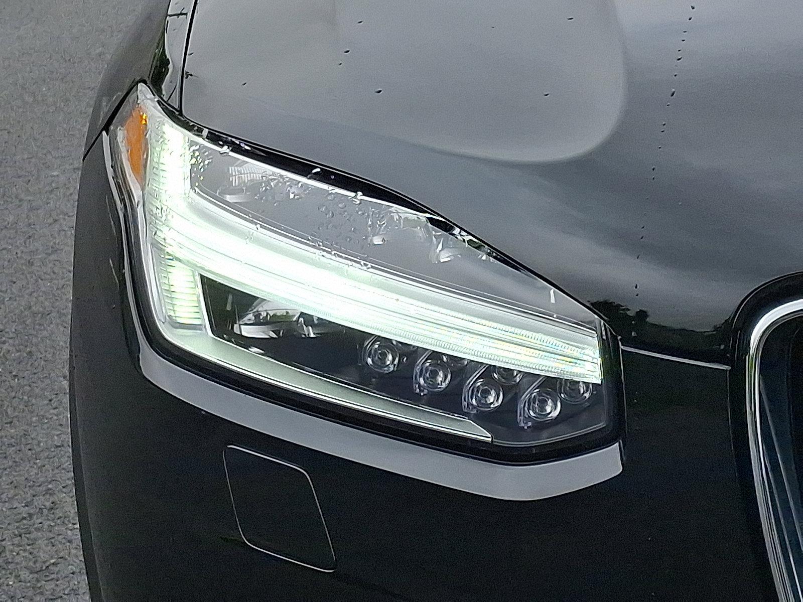 2022 Volvo XC90 Vehicle Photo in Trevose, PA 19053