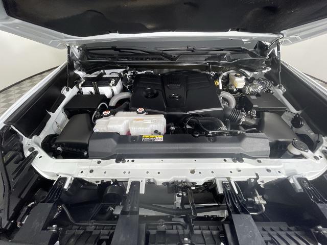 2025 Toyota Tundra Vehicle Photo in GILBERT, AZ 85297-0402