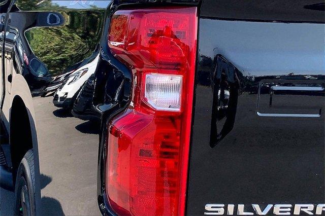 2025 Chevrolet Silverado 1500 Vehicle Photo in KANSAS CITY, MO 64114-4502