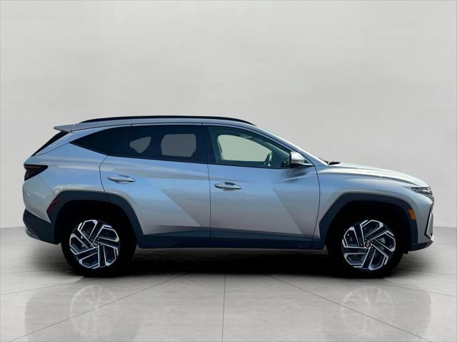 2025 Hyundai TUCSON Vehicle Photo in Green Bay, WI 54304