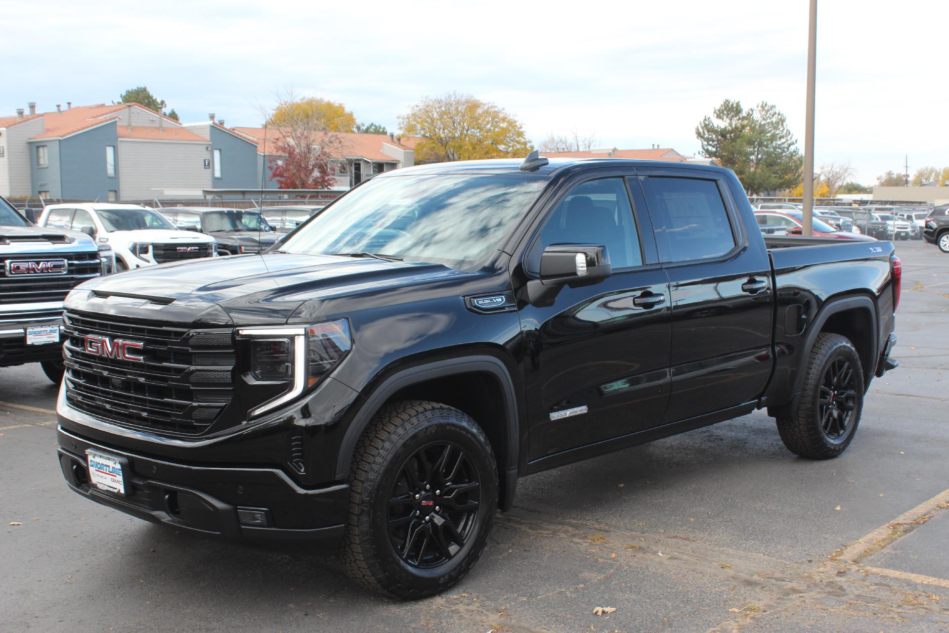 2025 GMC Sierra 1500 Vehicle Photo in AURORA, CO 80012-4011