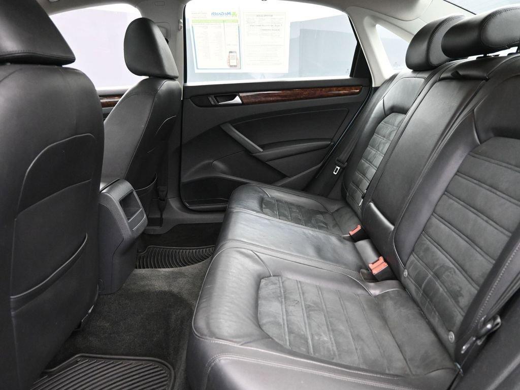 2012 Volkswagen Passat Vehicle Photo in Marion, IA 52302