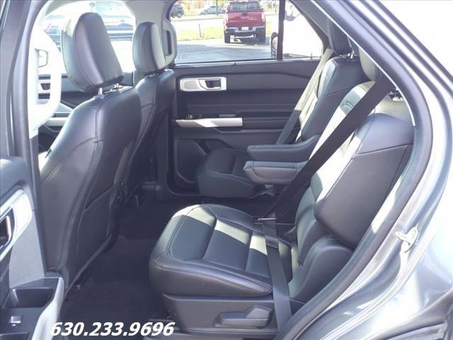 2022 Ford Explorer Vehicle Photo in Saint Charles, IL 60174