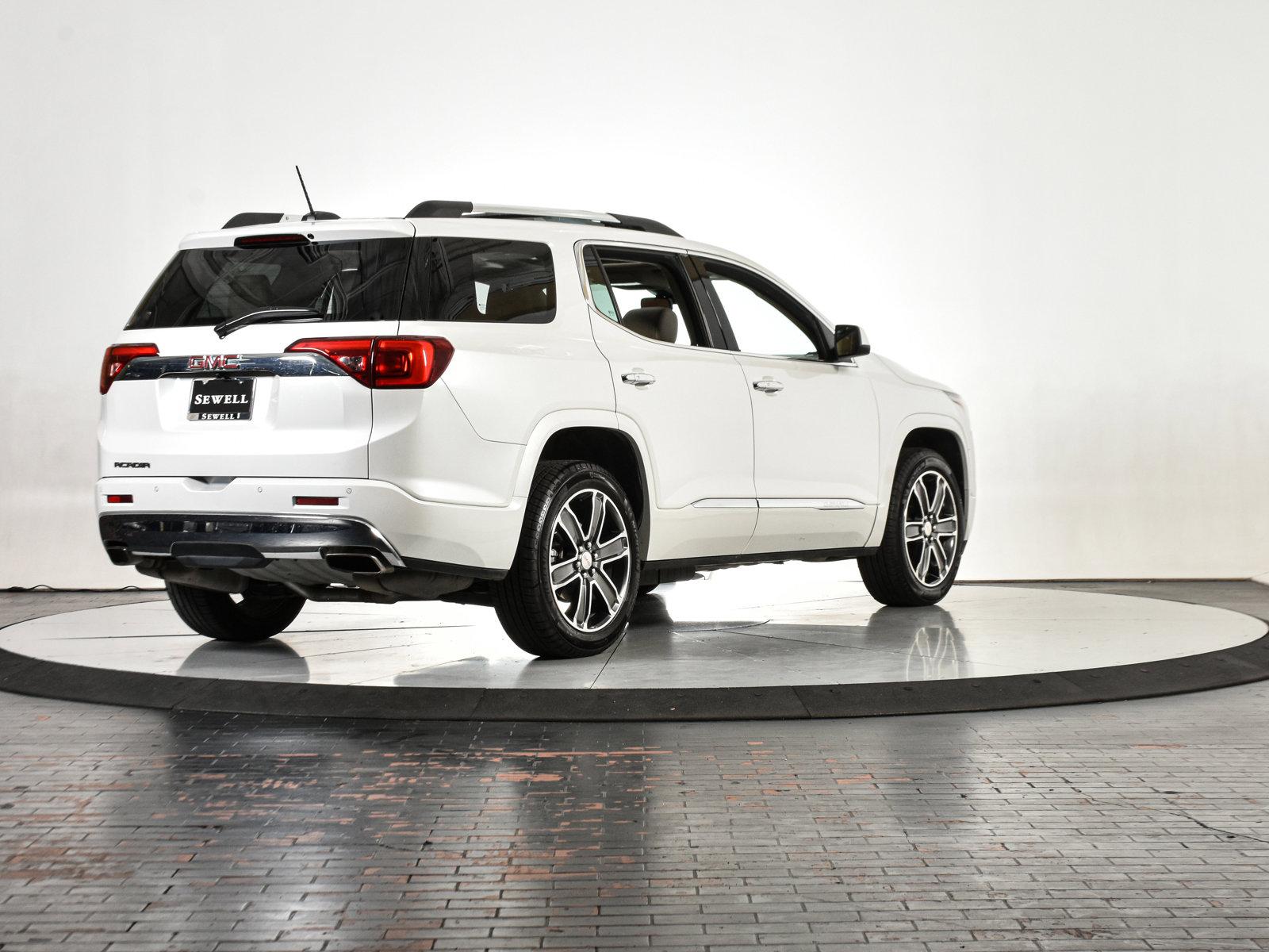 2018 GMC Acadia Vehicle Photo in DALLAS, TX 75235