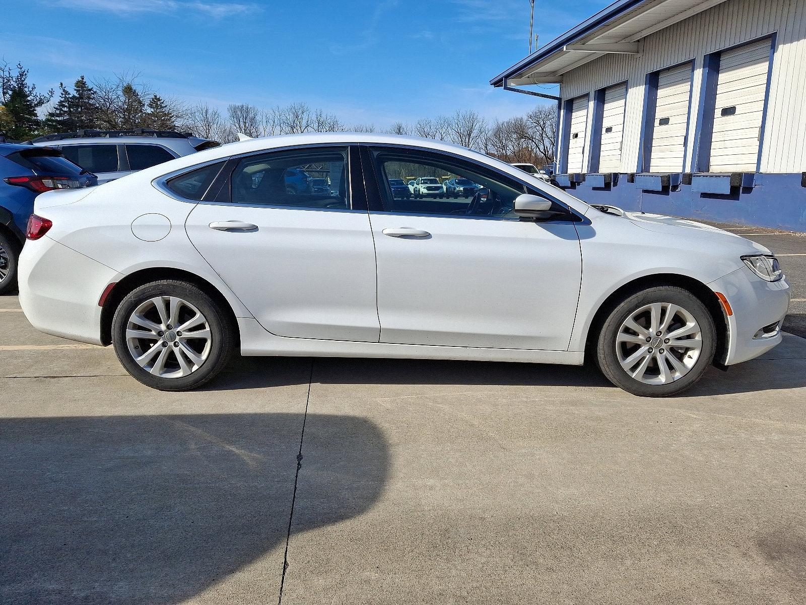 2017 Chrysler 200 Vehicle Photo in BETHLEHEM, PA 18017