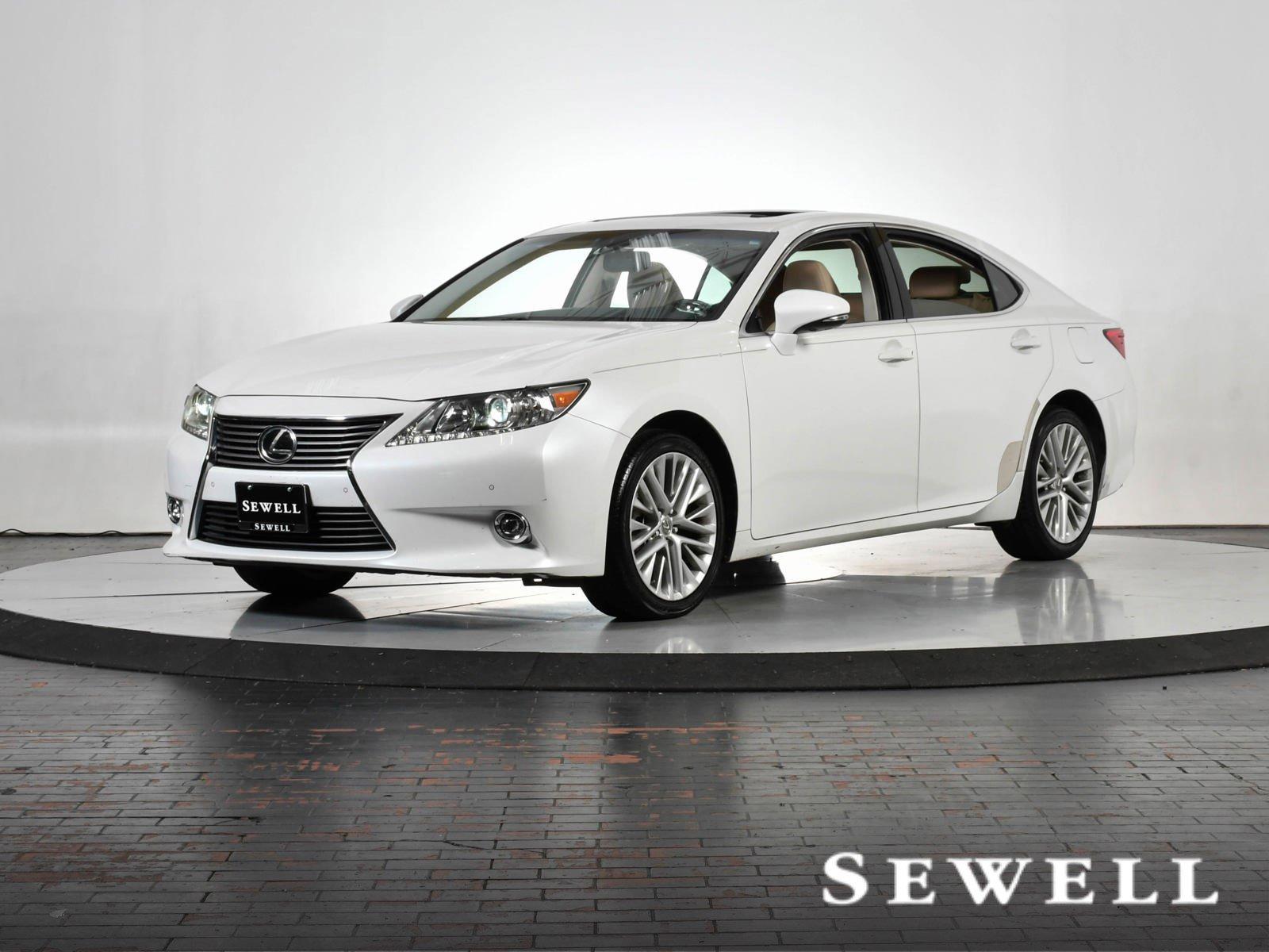 2014 Lexus ES 350 Vehicle Photo in DALLAS, TX 75235