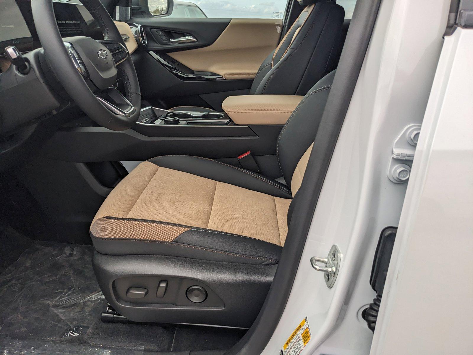 2025 Chevrolet Equinox Vehicle Photo in MIAMI, FL 33172-3015