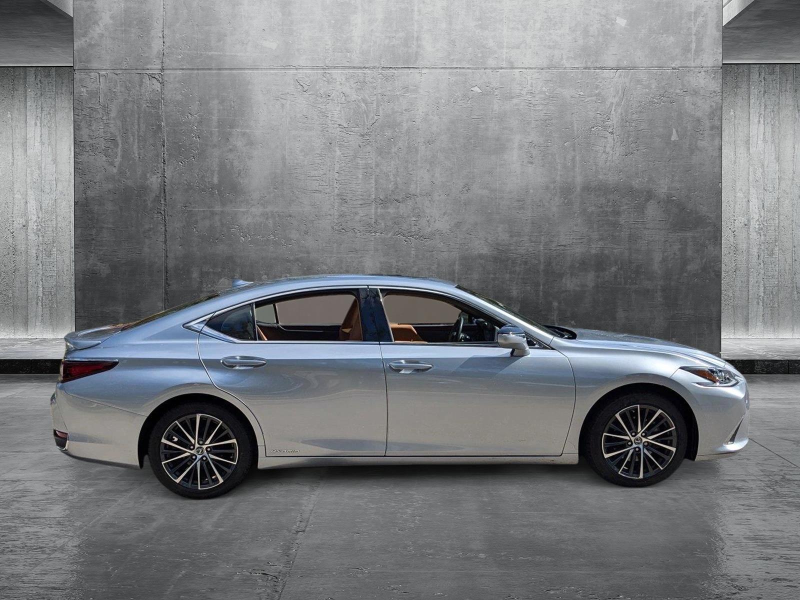 2022 Lexus ES 300h Vehicle Photo in West Palm Beach, FL 33417