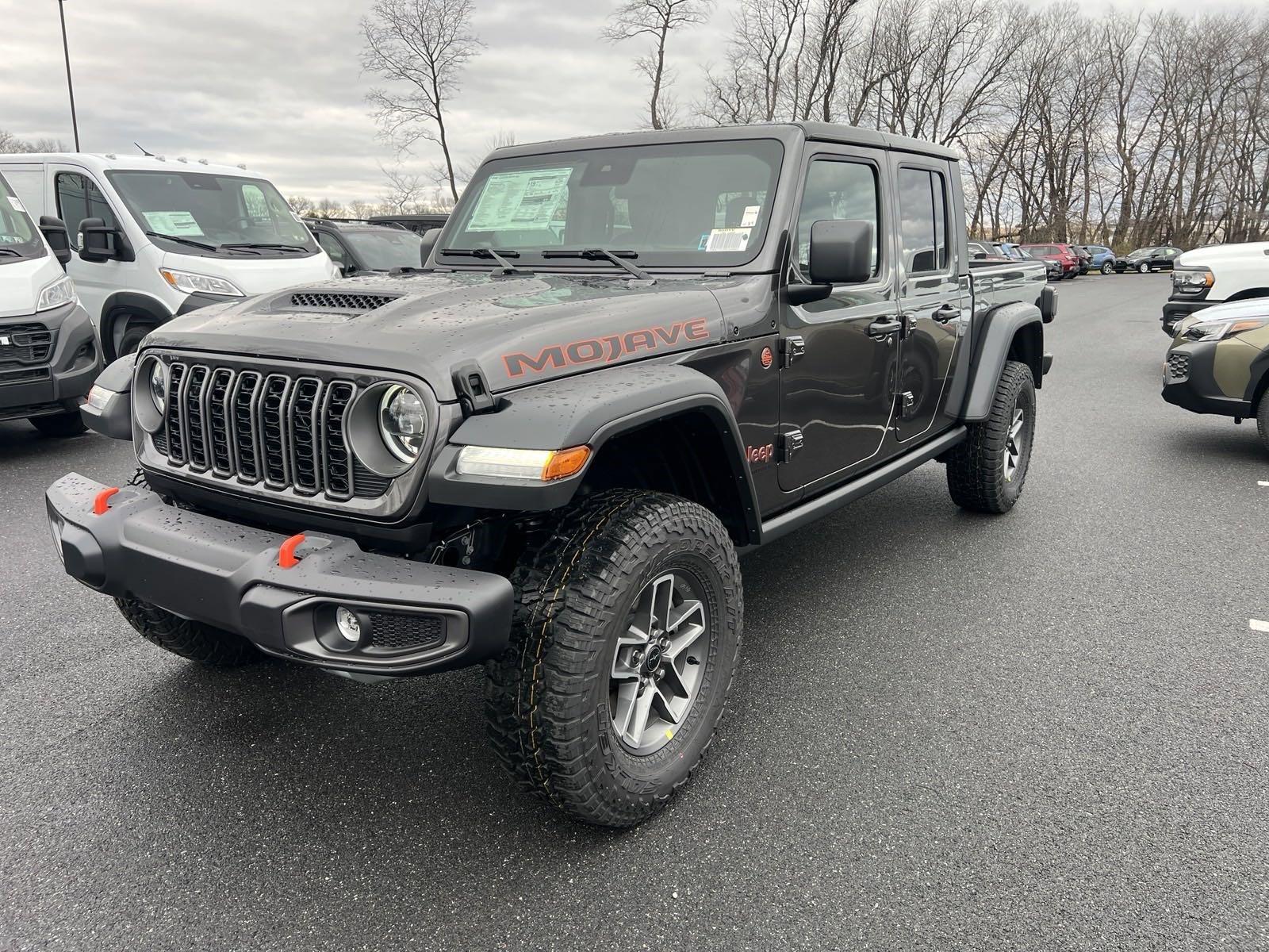 2025 Jeep Gladiator Vehicle Photo in Mechanicsburg, PA 17050-1707