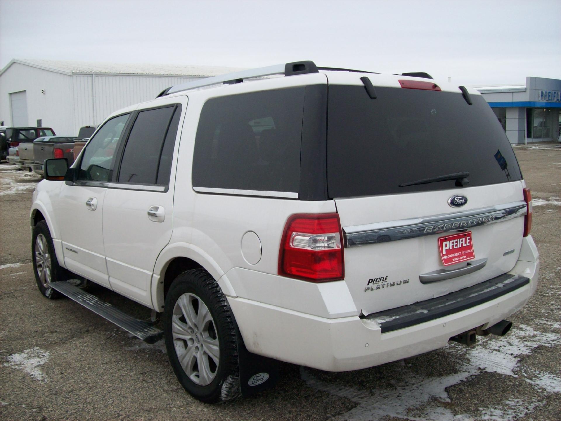 Used 2015 Ford Expedition Platinum with VIN 1FMJU1MTXFEF40904 for sale in Wishek, ND