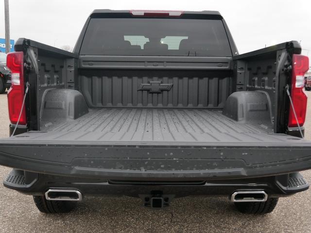 2025 Chevrolet Silverado 1500 Vehicle Photo in MAPLEWOOD, MN 55119-4794