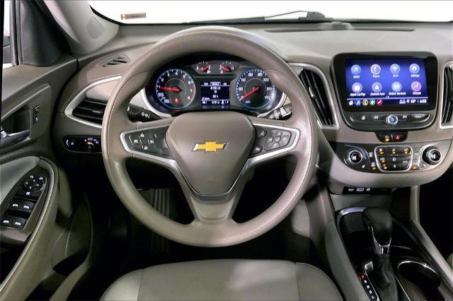 2022 Chevrolet Malibu Vehicle Photo in Lees Summit, MO 64086