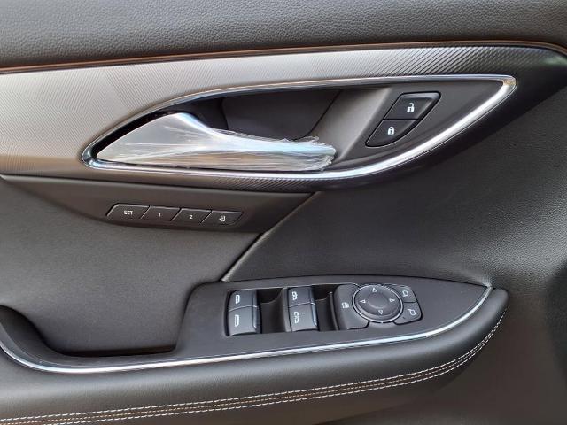 2025 Buick Envision Vehicle Photo in ROSENBERG, TX 77471-5675