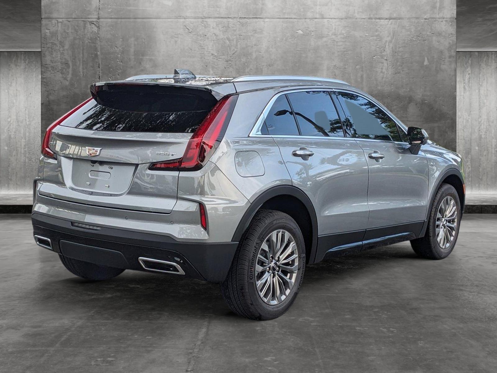 2024 Cadillac XT4 Vehicle Photo in WEST PALM BEACH, FL 33407-3296