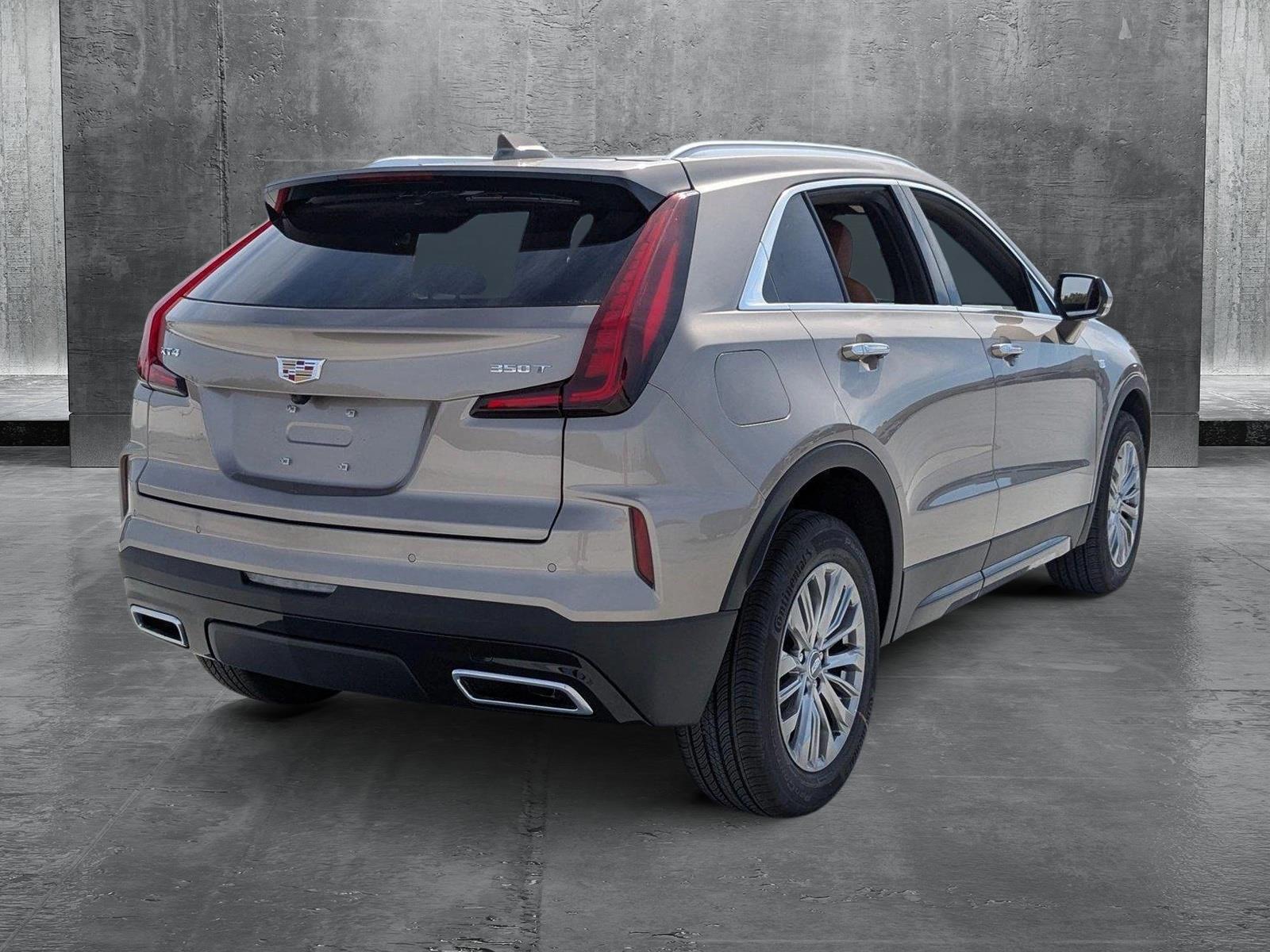 2025 Cadillac XT4 Vehicle Photo in WEST PALM BEACH, FL 33407-3296