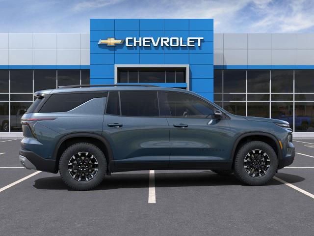 2025 Chevrolet Traverse Vehicle Photo in GILBERT, AZ 85297-0446