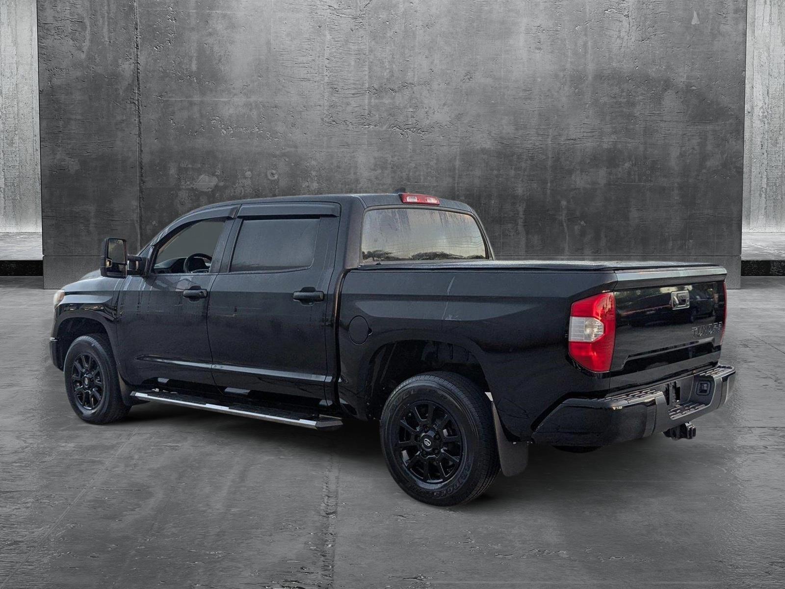 2020 Toyota Tundra 4WD Vehicle Photo in PEMBROKE PINES, FL 33024-6534