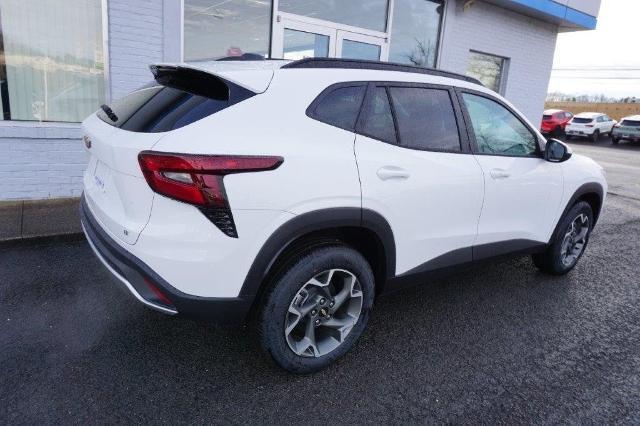 2025 Chevrolet Trax Vehicle Photo in FAIRMONT, WV 26554-2318