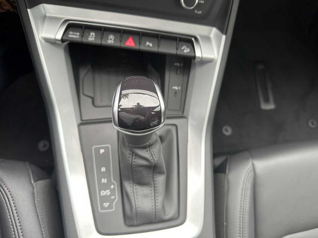 2025 Audi Q3 Vehicle Photo in HOUSTON, TX 77090
