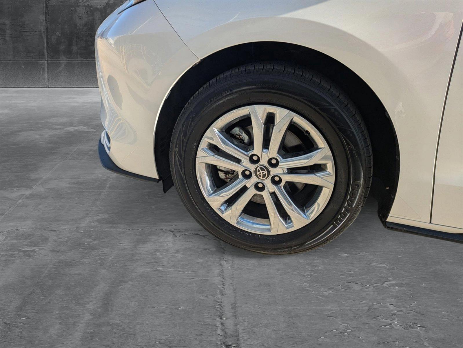 2023 Toyota Sienna Vehicle Photo in Winter Park, FL 32792
