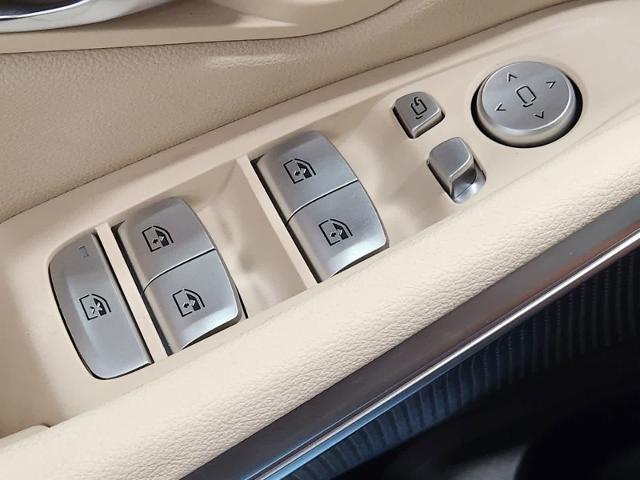 2025 BMW 330i xDrive Vehicle Photo in GRAPEVINE, TX 76051