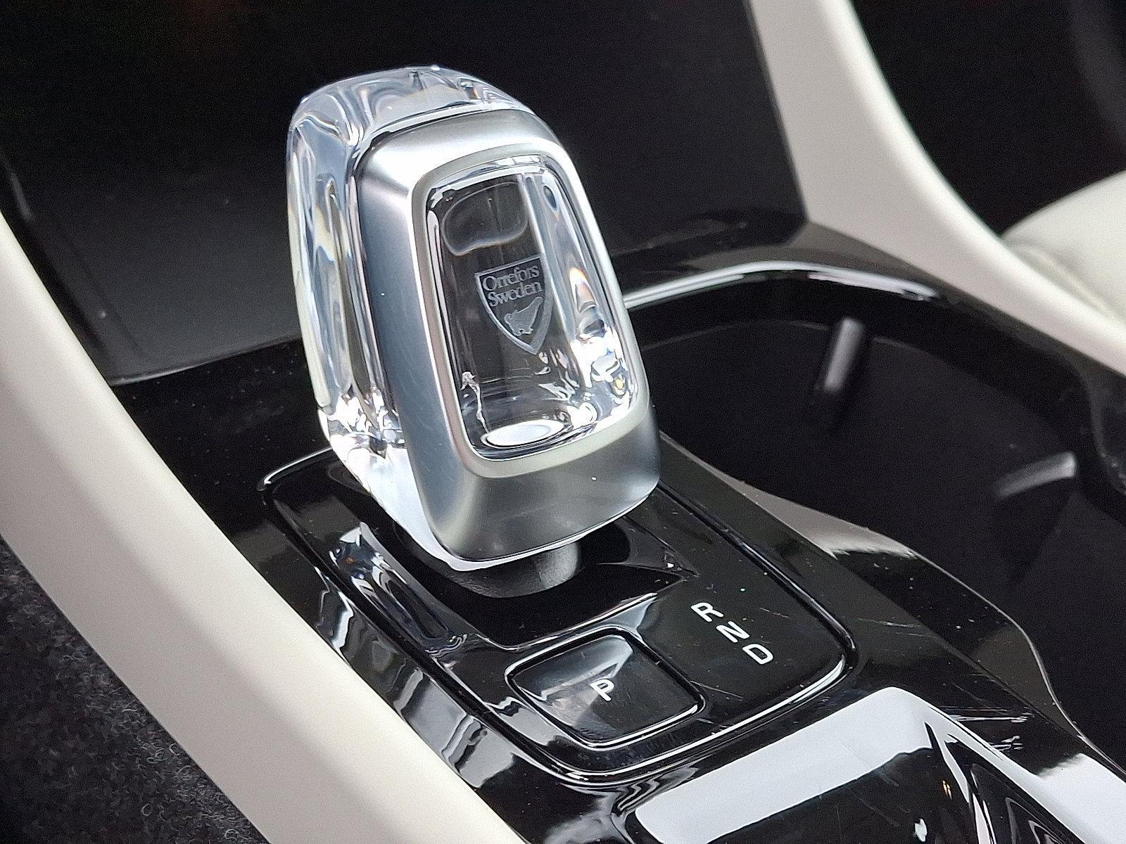 2025 Volvo XC40 Vehicle Photo in Trevose, PA 19053