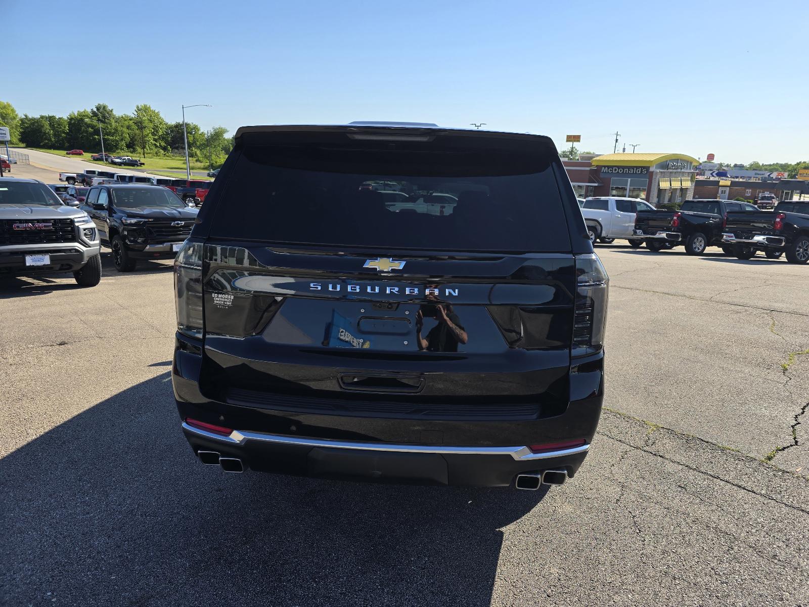 2025 Chevrolet Suburban Vehicle Photo in Rolla, MO 65401